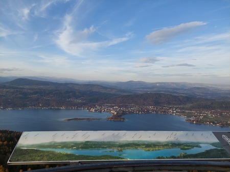 Čudoviti razgledi s stolpa Pyramidenkogel